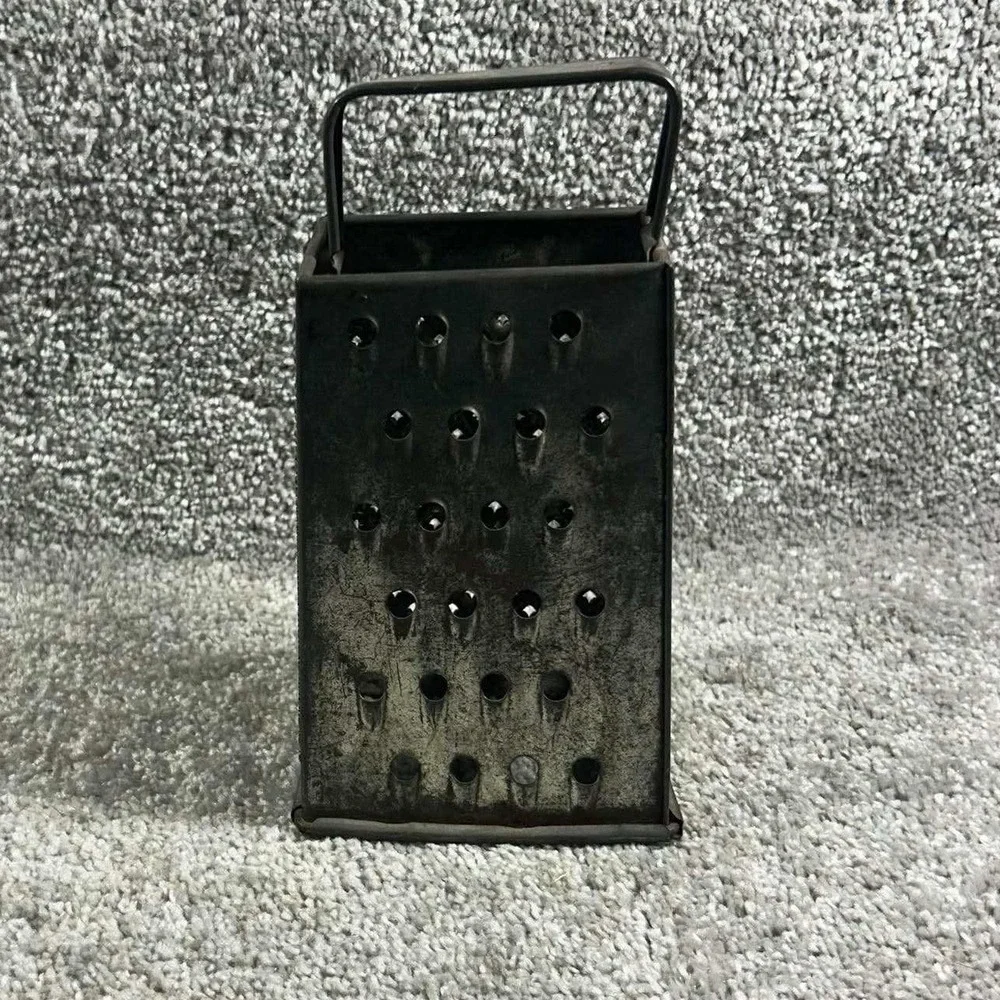 Bromco Box Grater Silver Vintage Metal 4-Sided Handheld Kitchen Tool OS